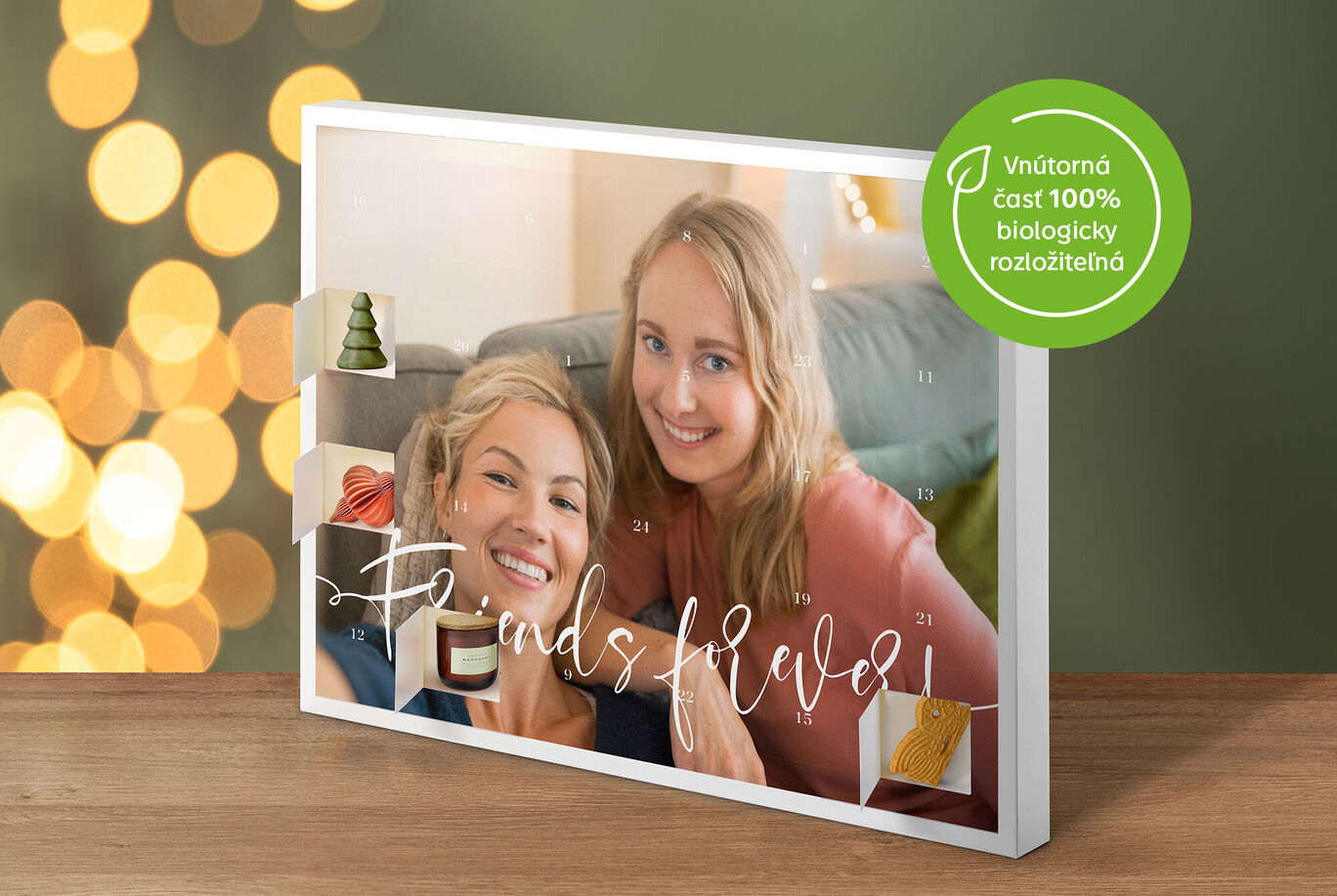 Láskyplne navrhnutý adventný kalendár s vianočnými motívmi